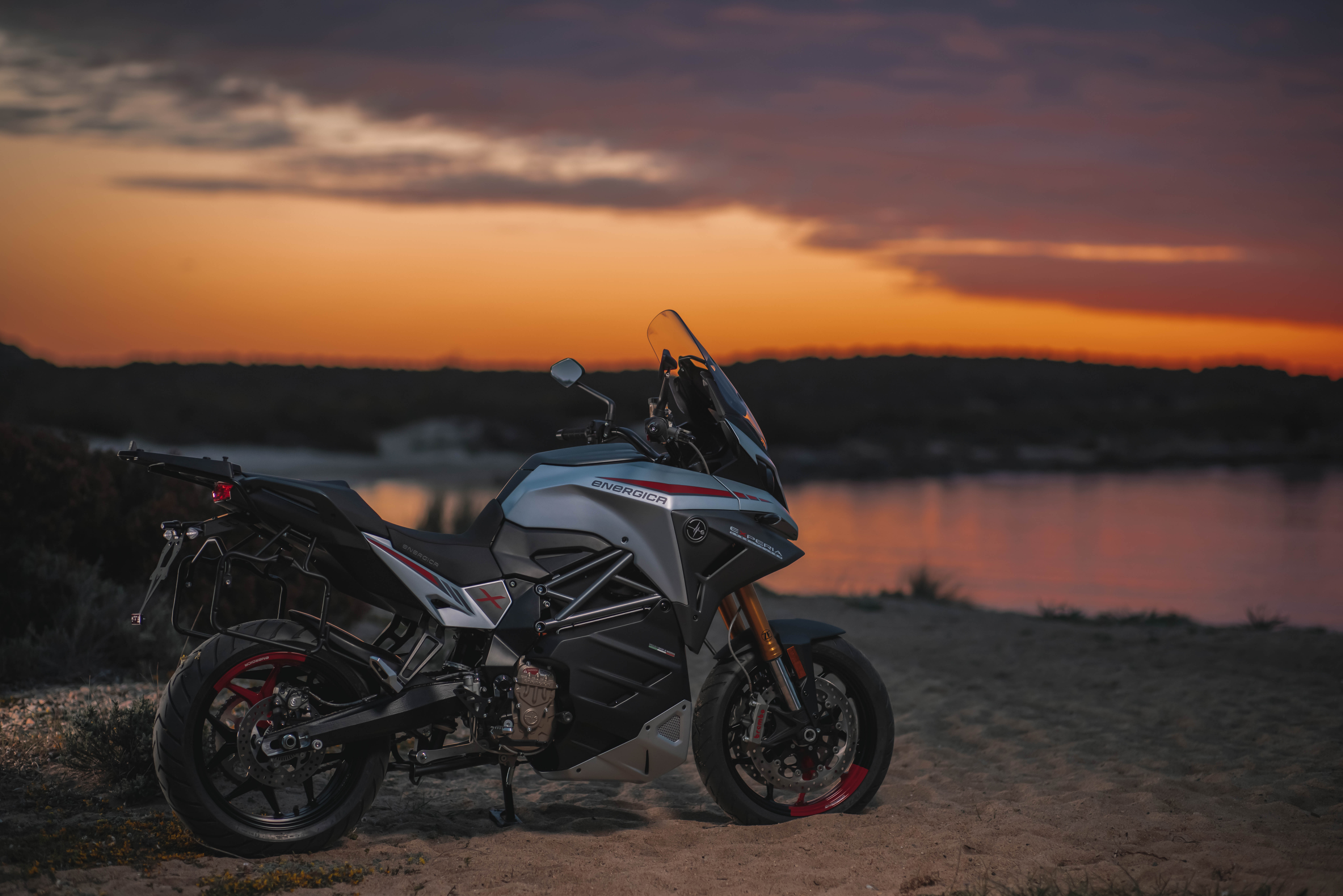 Energica Experia - Green Tourer E-Motorrad.